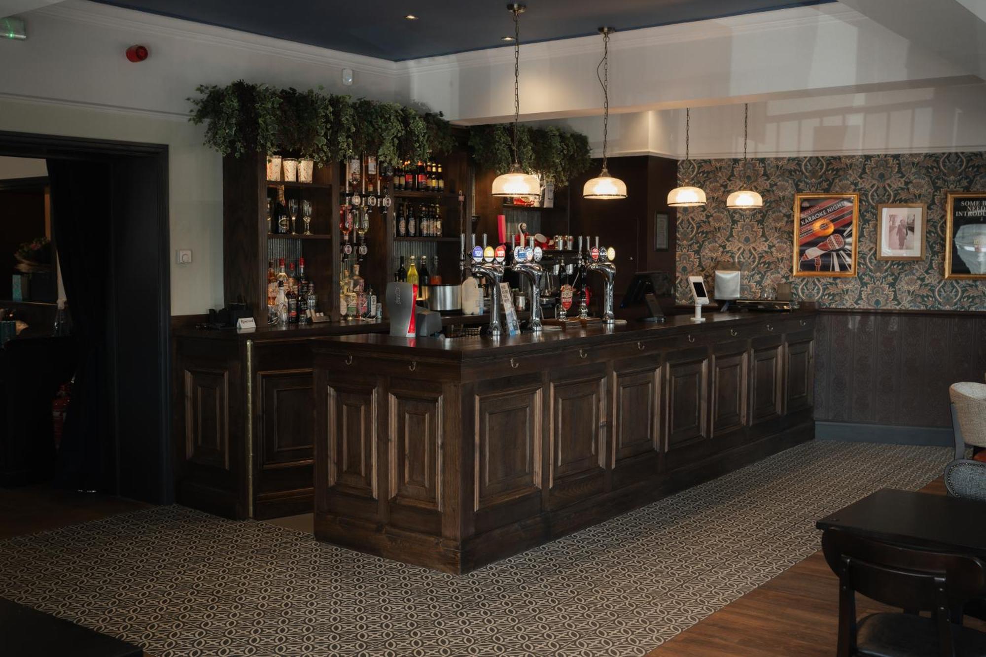 Black Dog Inn Bolton Bagian luar foto