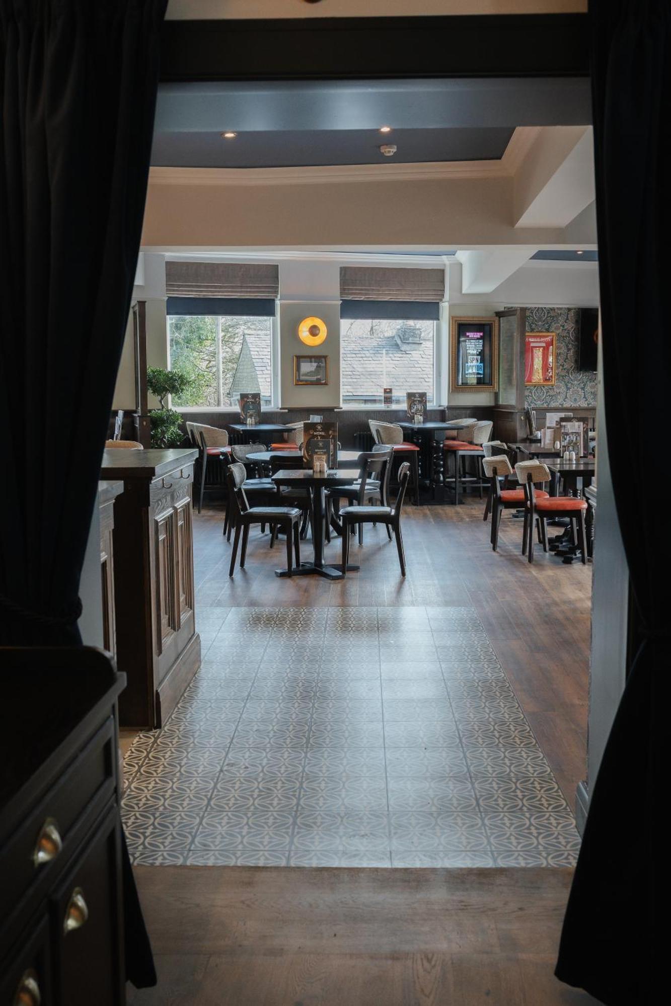 Black Dog Inn Bolton Bagian luar foto
